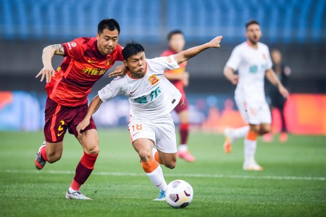 开云体育-00后小将登场惊艳冀汉战 这才是超新星应有的风范